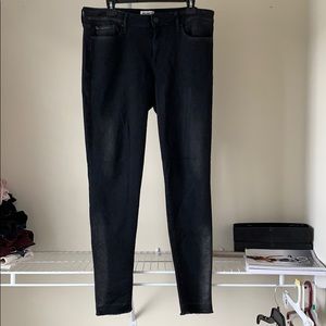 WILLIAM RAST PERFECT SKINNY - BLACK DISTRESSED